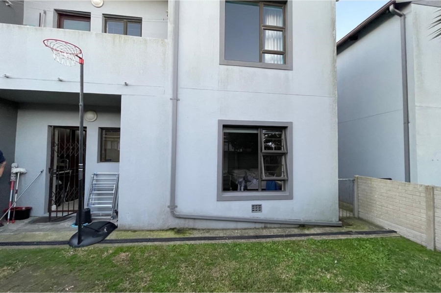 2 Bedroom Property for Sale in Sherwood Eastern Cape